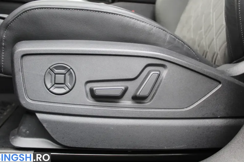 Audi Q5 din 2025 cu 11.224 km - oferta AUD260845 - foto 33