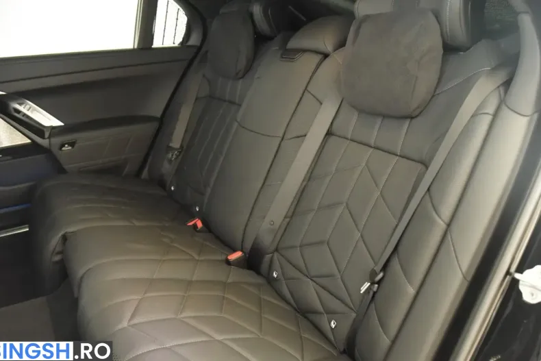 BMW 740 (Seria 7) din 2026 cu 9.500 km - oferta BMW260846 - foto 16