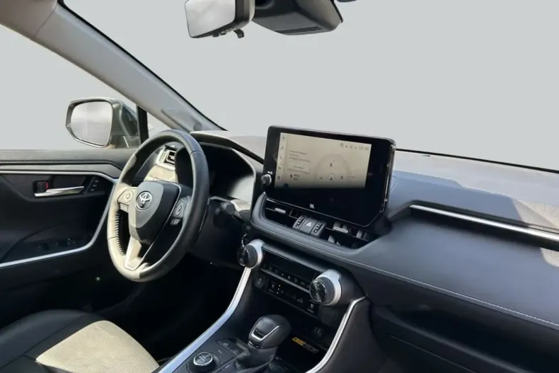 Toyota RAV4 din 2025 cu 15.300 km - oferta TOY260850 - foto 15