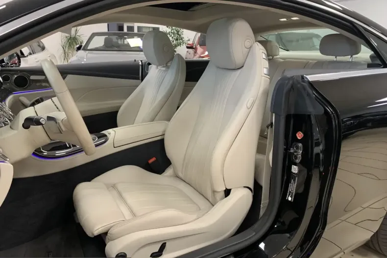 Mercedes-Benz E 220 (Clasa E) din 2022 cu 48.232 km - oferta MER260858 - foto 9