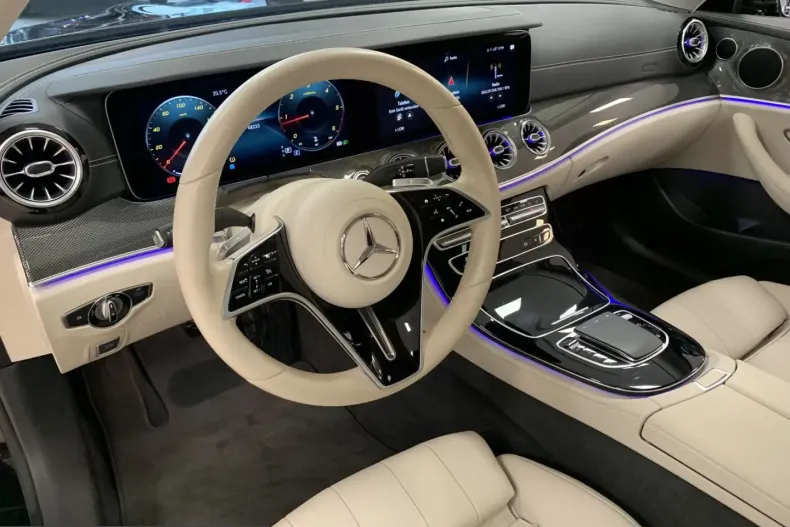 Mercedes-Benz E 220 (Clasa E) din 2022 cu 48.232 km - oferta MER260858 - foto 11