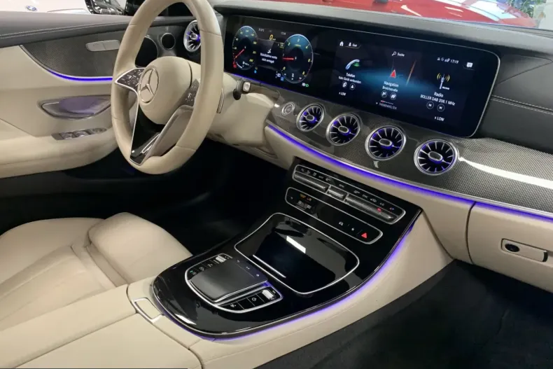 Mercedes-Benz E 220 (Clasa E) din 2022 cu 48.232 km - oferta MER260858 - foto 13