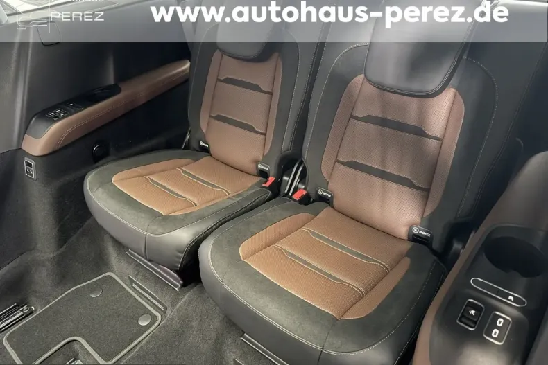 Mercedes-Benz GLS 63 AMG (Clasa GLS) din 2024 cu 6.610 km - oferta MER260861 - foto 16
