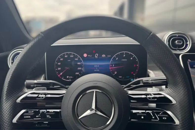 Mercedes-Benz GLC 300 (Clasa GLC) din 2024 cu 24.752 km - oferta MER260880 - foto 9