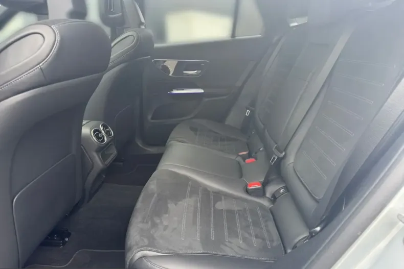Mercedes-Benz GLC 300 (Clasa GLC) din 2024 cu 24.752 km - oferta MER260880 - foto 12
