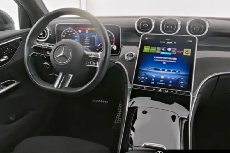 Mercedes-Benz GLC 220 (Clasa GLC) din 2024 cu 26.000 km - oferta MER260881 - foto 6