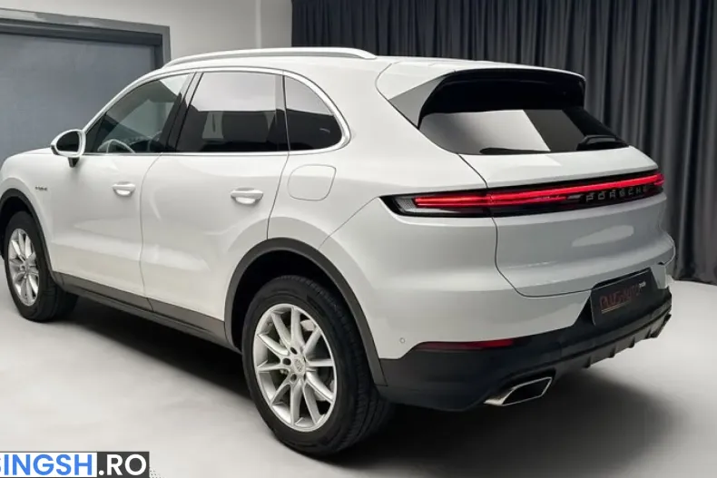 Porsche Cayenne din 2026 cu 3.600 km - oferta POR260883 - foto 35