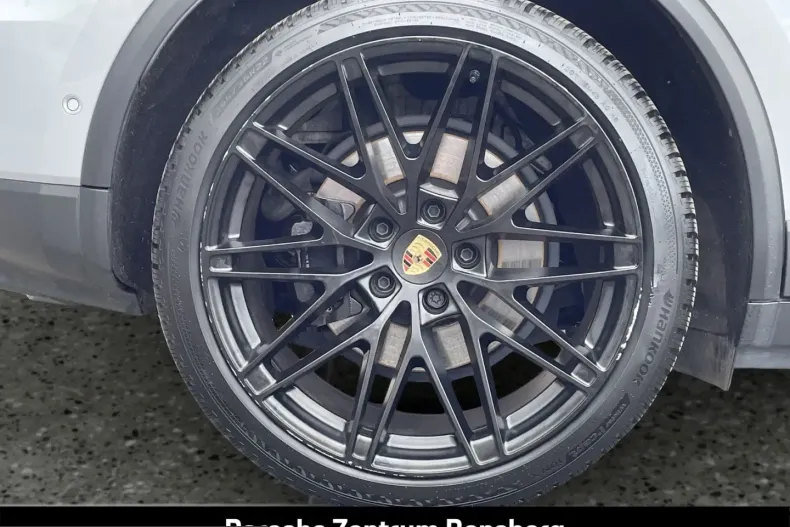 Porsche Macan din 2024 cu 17.500 km - oferta POR260887 - foto 9