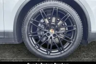 Porsche Macan din 2024 cu 17.500 km - oferta POR260887 - foto 11