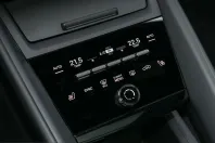 Porsche Macan din 2024 cu 42.300 km - oferta POR260888 - foto 19