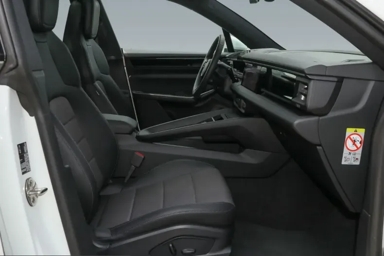 Porsche Macan din 2024 cu 42.300 km - oferta POR260888 - foto 21