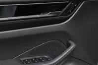 Porsche Macan din 2024 cu 42.300 km - oferta POR260888 - foto 22