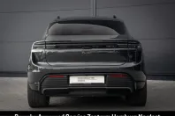 Porsche Macan din 2024 cu 2.369 km - oferta POR260889 - foto 17
