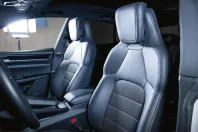 Porsche Macan din 2024 cu 12.900 km - oferta POR260890 - foto 10