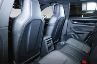 Porsche Macan din 2024 cu 12.900 km - oferta POR260890 - foto 17