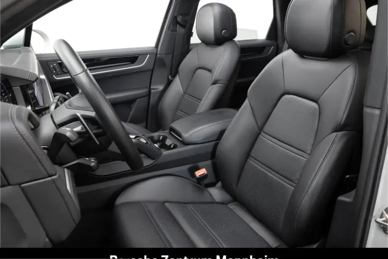 Porsche Cayenne din 2023 cu 17.888 km - oferta POR260892 - foto 5