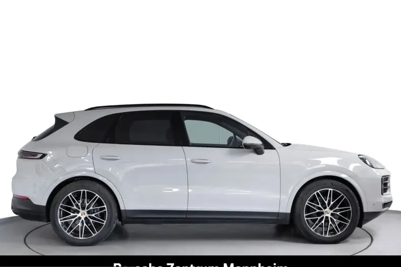 Porsche Cayenne din 2023 cu 17.888 km - oferta POR260892 - foto 10