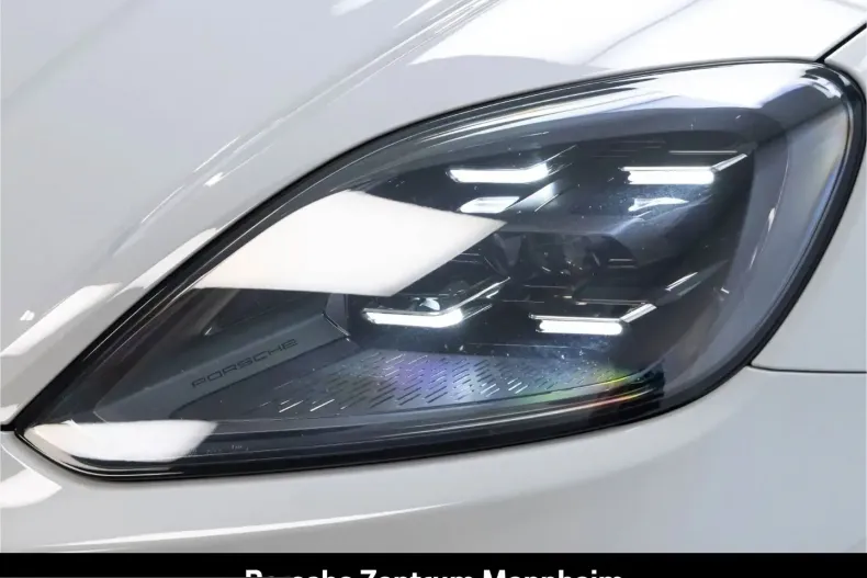 Porsche Cayenne din 2023 cu 17.888 km - oferta POR260892 - foto 13