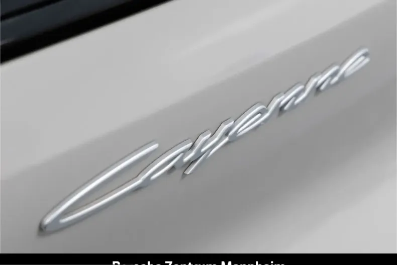 Porsche Cayenne din 2023 cu 17.888 km - oferta POR260892 - foto 33
