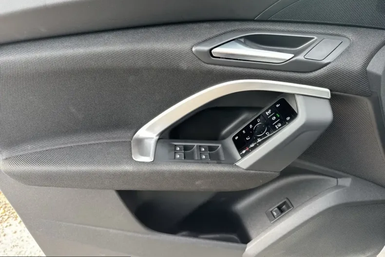 Audi Q5 din 2025 cu 30.010 km - oferta AUD260900 - foto 14