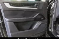 Porsche Cayenne din 2023 cu 43.000 km - oferta POR260905 - foto 19