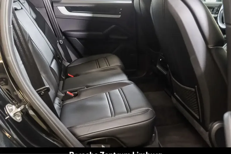 Porsche Cayenne din 2023 cu 43.000 km - oferta POR260905 - foto 30