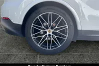 Porsche Cayenne din 2023 cu 21.600 km - oferta POR260907 - foto 10