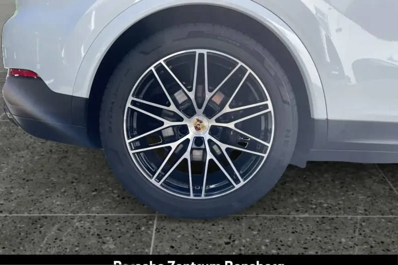 Porsche Cayenne din 2023 cu 21.600 km - oferta POR260907 - foto 10