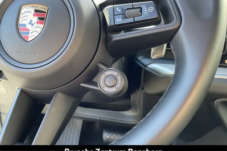Porsche Cayenne din 2023 cu 21.600 km - oferta POR260907 - foto 33