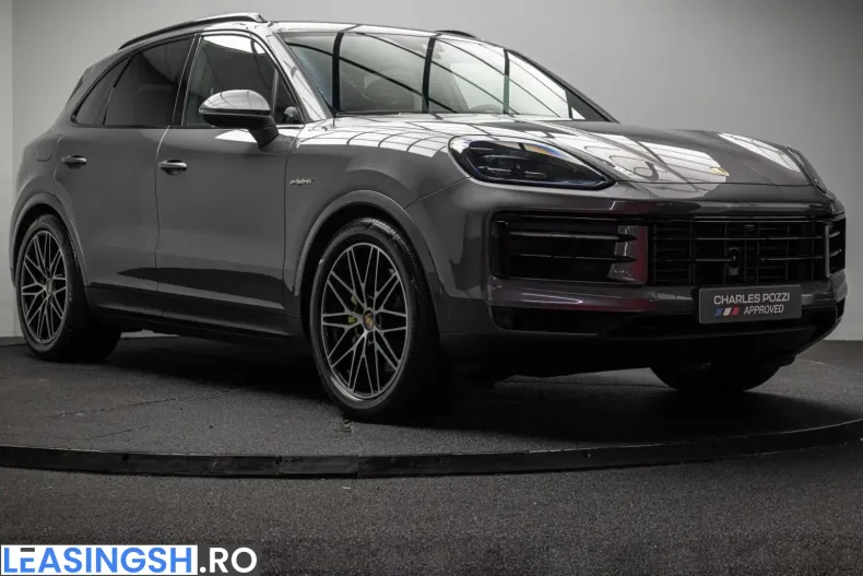 Porsche Cayenne din 2024 cu 39.950 km - oferta POR260909 - foto 3