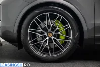 Porsche Cayenne din 2024 cu 39.950 km - oferta POR260909 - foto 23