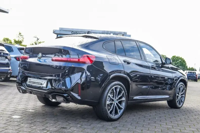 BMW X4 (Seria X) din 2023 cu 26.175 km - oferta BMW260911 - foto 2