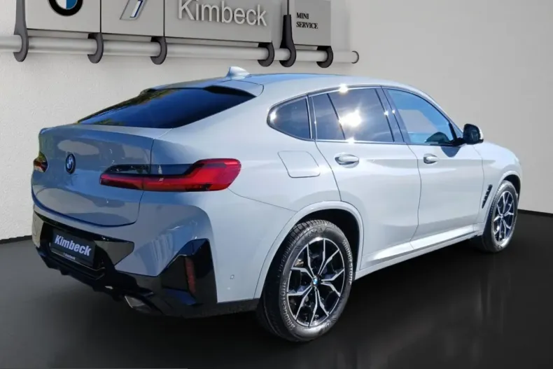 BMW X4 (Seria X) din 2024 cu 12.533 km - oferta BMW260913 - foto 2