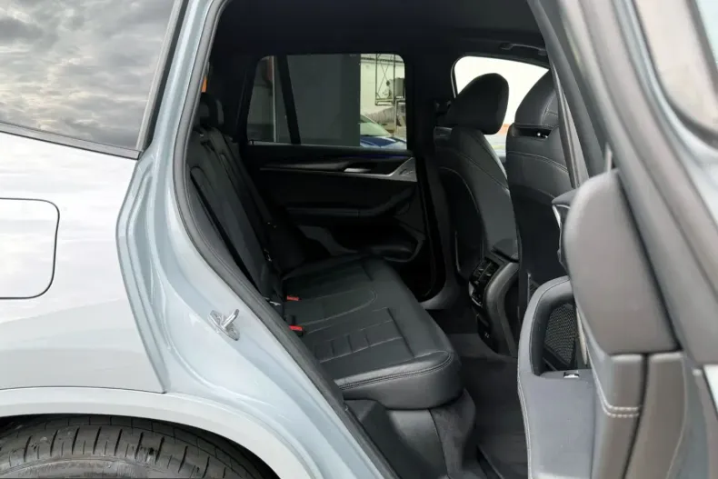 BMW X3 (Seria X) din 2023 cu 69.999 km - oferta BMW260925 - foto 9