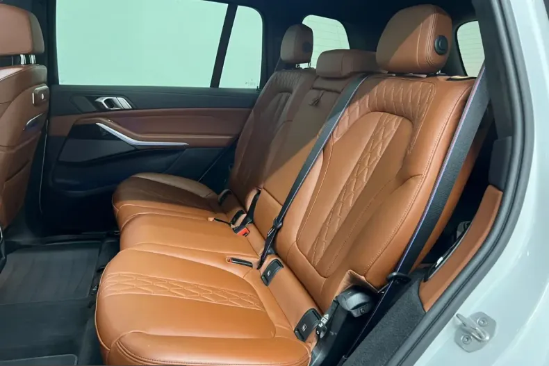 BMW X7 (Seria X) din 2022 cu 66.000 km - oferta BMW260926 - foto 15