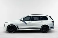 BMW X7 (Seria X) din 2023 cu 73.778 km - oferta BMW260927 - foto 3