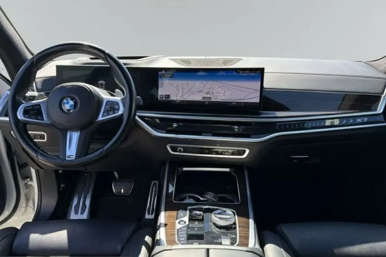 BMW X7 (Seria X) din 2023 cu 73.778 km - oferta BMW260927 - foto 10