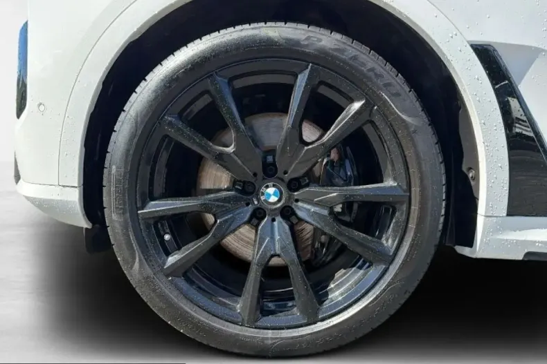 BMW X7 (Seria X) din 2023 cu 73.778 km - oferta BMW260927 - foto 14