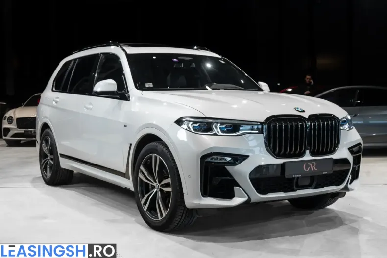 BMW X7 (Seria X) din 2022 cu 52.200 km - oferta BMW260928 - foto 1