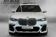 BMW X7 (Seria X) din 2022 cu 58.156 km - oferta BMW260930 - foto 1