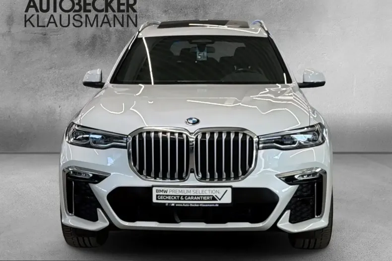 BMW X7 (Seria X) din 2022 cu 58.156 km - oferta BMW260930 - foto 1