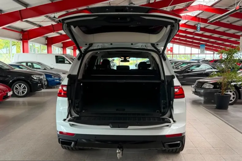 BMW X7 (Seria X) din 2022 cu 59.000 km - oferta BMW260931 - foto 7