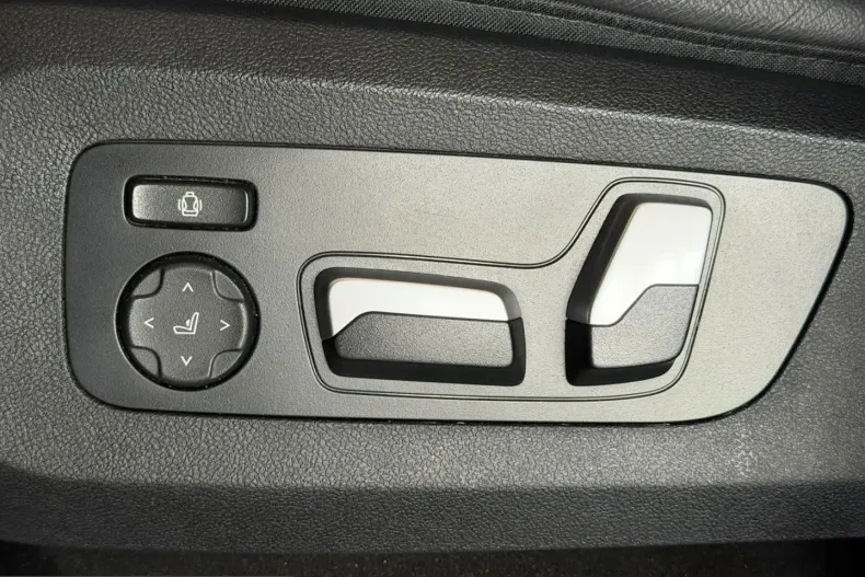 BMW X7 (Seria X) din 2022 cu 59.000 km - oferta BMW260931 - foto 20