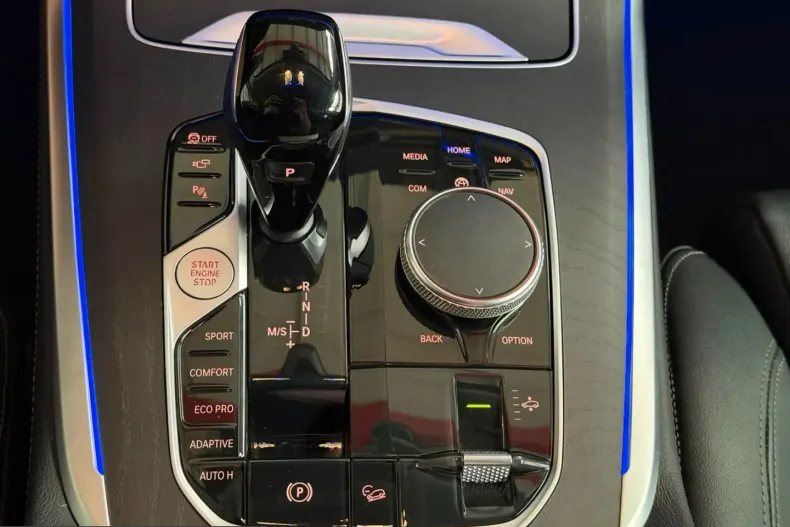 BMW X7 (Seria X) din 2022 cu 59.000 km - oferta BMW260931 - foto 27