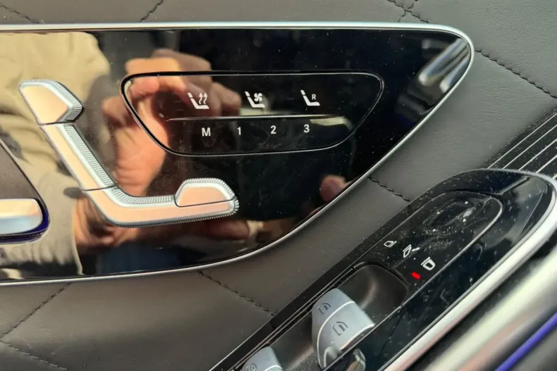 Mercedes-Benz S 580 (Clasa S) din 2022 cu 74.000 km - oferta MER260938 - foto 7