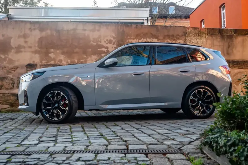 BMW X3 (Seria X) din 2025 cu 18.000 km - oferta BMW260943 - foto 2