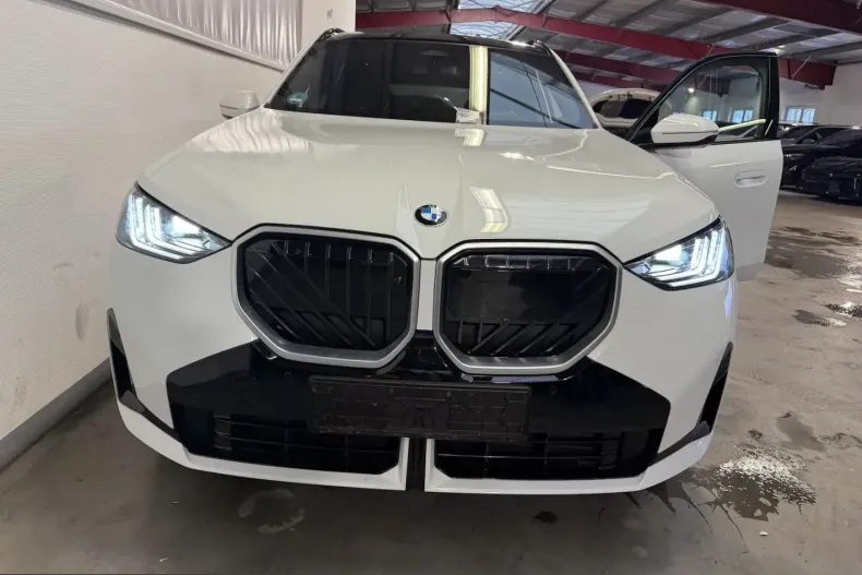 BMW X3 (Seria X) din 2025 cu 23.537 km - oferta BMW260947 - foto 2