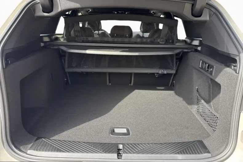 BMW X3 (Seria X) din 2025 cu 9.578 km - oferta BMW260952 - foto 19