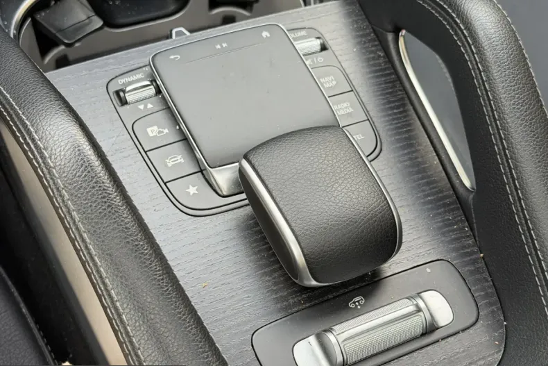 Mercedes-Benz GLE 400 (Clasa GLE) din 2023 cu 59.000 km - oferta MER260955 - foto 16