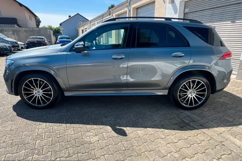 Mercedes-Benz GLE 400 (Clasa GLE) din 2023 cu 64.850 km - oferta MER260956 - foto 3